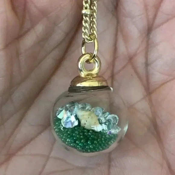 Mama Bling Jewelry - Green Glass Globe Seashell Conch Crystal 14k Gold Plated Station Chain Necklace